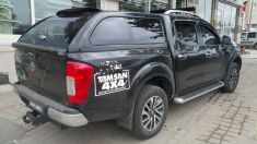 Yeni Nissan Navara Camlı Kabin